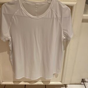 Lululemon white short sleeve shirt